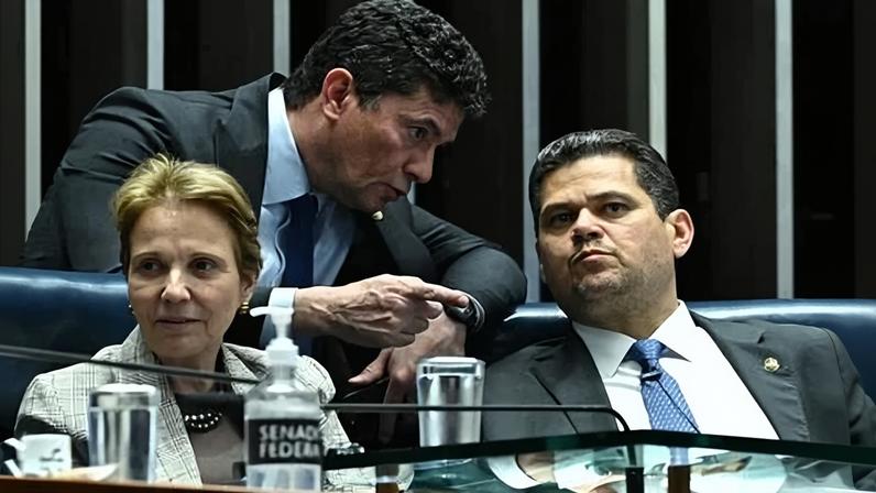 Senado ignora o STF e aprova a PEC do Marco Temporal
