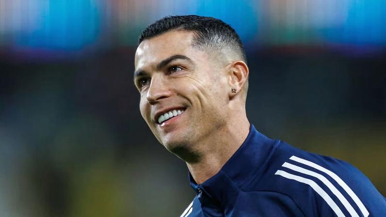 Cristiano Ronaldo amplia atuação de investidor bilionário com aposta na Perplexity AI | Ronaldo, que atualmente mora na Arábia Saudita, tem um patrimônio líquido de cerca de US$ 1,4 bilhão, de acordo com o Bloomberg Billionaires Index