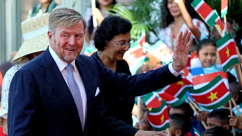 Descendentes de escravos de Suriname aceitam desculpas do rei Willem-Alexander