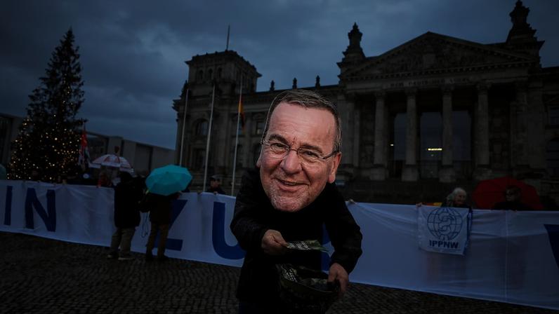 Parlamento alemão aprova novo serviço militar voluntário
