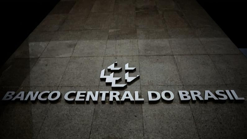 Na última reunião do Copom, a taxa Selic foi mantida em 15%