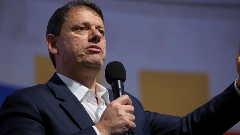 Tarcísio declara lealdade a Bolsonaro após candidatura de Flávio. (Foto: Paulo Guereta / governo de SP)