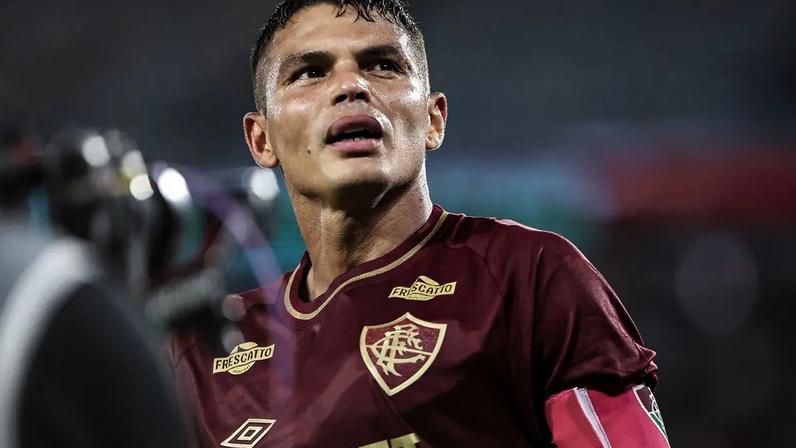 Thiago Silva comemora gol pelo Fluminense (Foto: Lucas Merçon/ Fluminense FC)