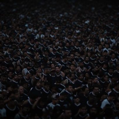 Protesto da torcida força Corinthians a viajar sem festa antes da decisão