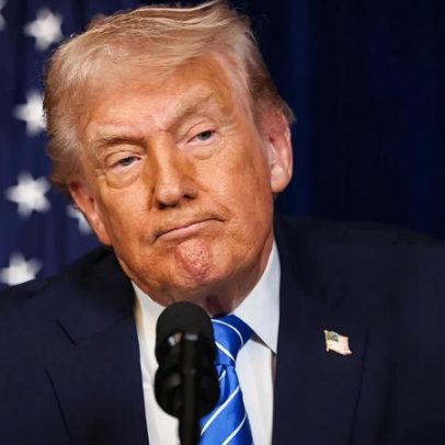 Trump diz que EUA atingiram cais na Venezuela
