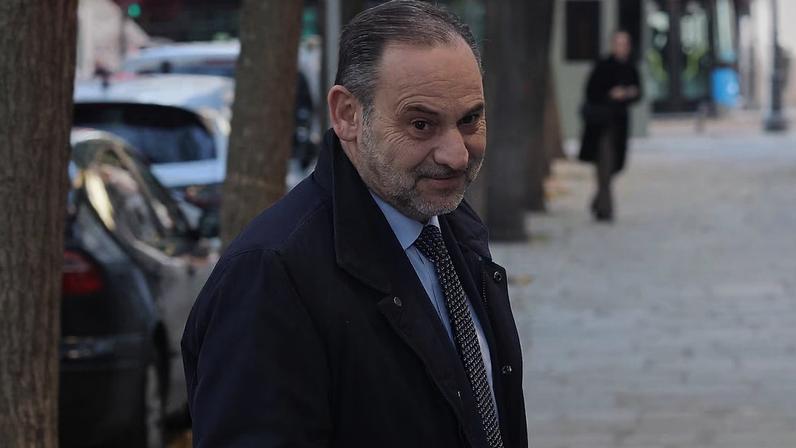 UCO aponta que trama destinou 1 milhão para comprar apoio a Ábalos