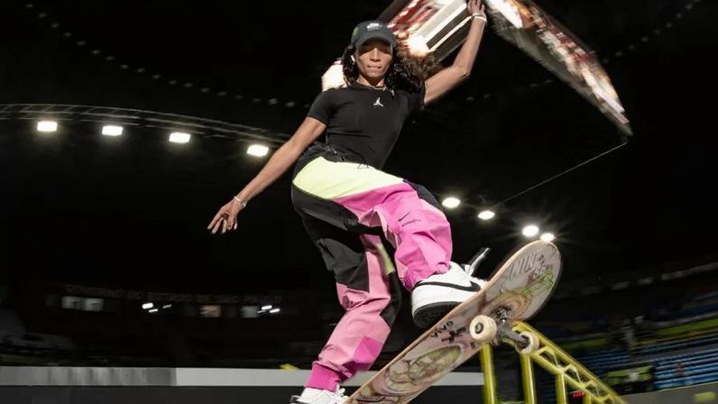 Rayssa Leal disputa a final do Super Crown ao vivo