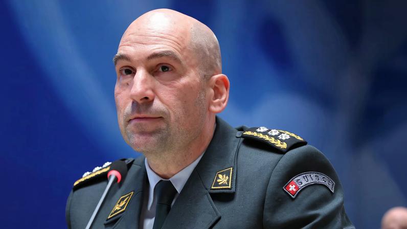 Chefe do Exército diz que Suíça não pode se defender de ataque em grande escala