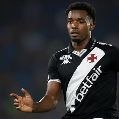 Diniz repete escalação do Vasco contra o Fluminense pela Copa do Brasil