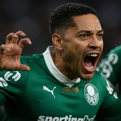 Vitor Roque encerra o ano em alta e se declara ao Palmeiras