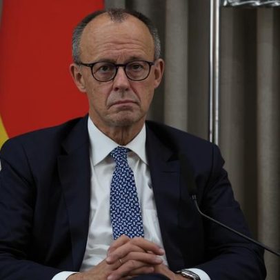 Merz busca espaço para liderar Alemanha e Europa frente à extrema direita