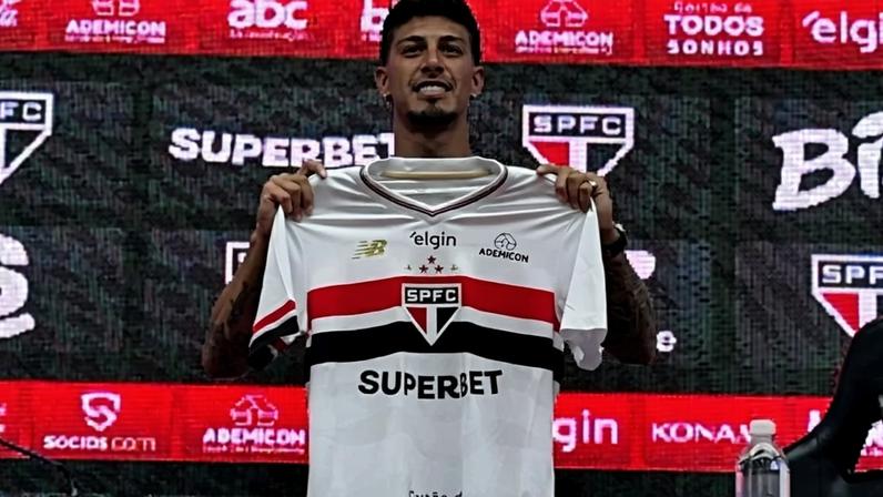 Rigoni tem contrato até o dia 31 de dezembro (Foto: Izabella Giannola/ Lance!)