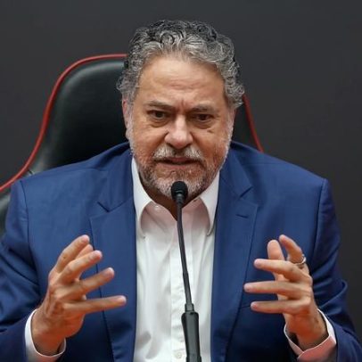 Julio Casares quebra silêncio após polêmica com camarotes do São Paulo