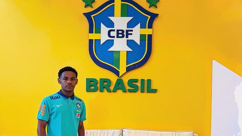 Palmeiras encaminha contrato com Eduardo Conceição e leva promessa à Copinha