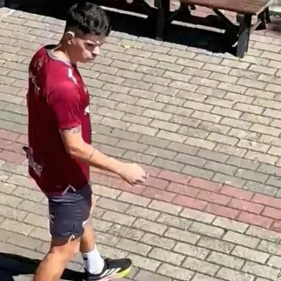 Oscar vai ao CT do São Paulo pela primeira vez após incidente