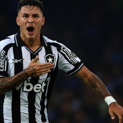 Mateo Ponte marca gol pelo Botafogo e faz balanço de 2025 com aprendizado