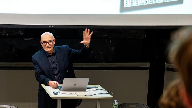 Metallurgist Diran Apelian led the Department of Materials Science and Engineering’s Wulff Lecture on Nov. 19, urging researchers to engineer reuse and recycling into materials from the start.