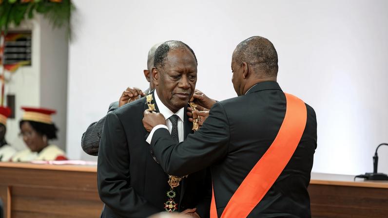 Partido no poder na Costa de Marfim amplia maioria em votação de fim de semana