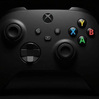 Microsoft encerra o ano com queda de preço em controles Xbox, quase 50%