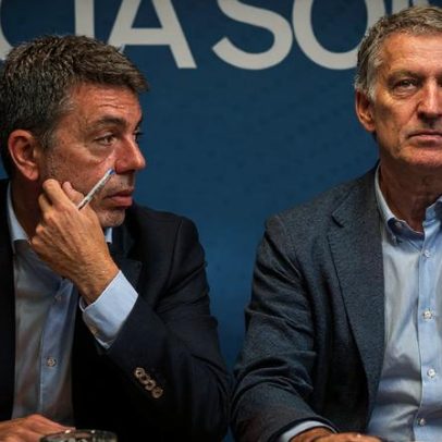 Juíza da dana cita Feijóo como testemunha para esclarecer conversas com Mazón