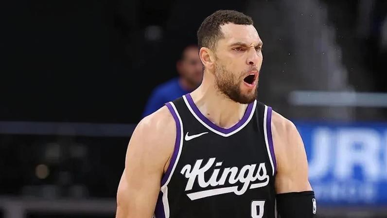 Bucks avaliam troca para adquirir Zach LaVine