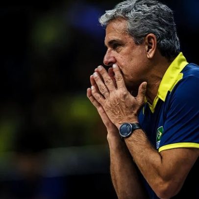 Zé Roberto dividido entre Osasco e Gabi: impossível torcer contra ela