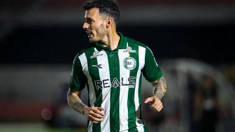 O lateral Zeca estava no Coritiba (Foto: JP Pacheco/Coritiba)