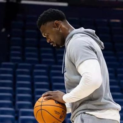 Zion Williamson tem contrato considerado favorável para troca