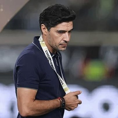 Agente defende Abel após Palmeiras ficar sem títulos