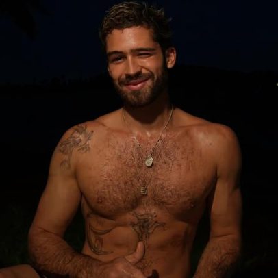 Maisa passeia de barco com João Guilherme e declara-se ao ator