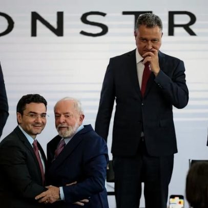 Lula anuncia saída de Celso Sabino do Turismo; União Brasil cobra cargo