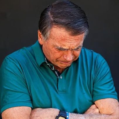 Bolsonaro faz segundo procedimento médico para tratar soluços persistentes