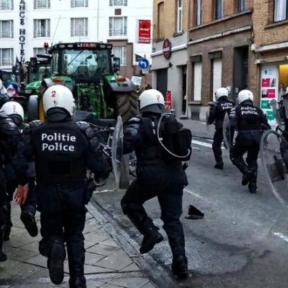 Agricultores e polícia se confrontam na Bélgica em dia-chave para Mercosul