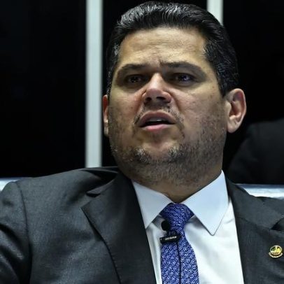 Alcolumbre se compromete a votar o PL da dosimetria em 2025
