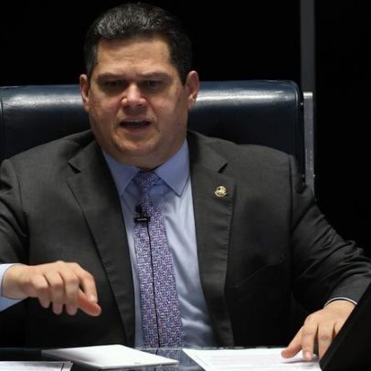 Alcolumbre acusa Gilmar de usurpar função do Congresso