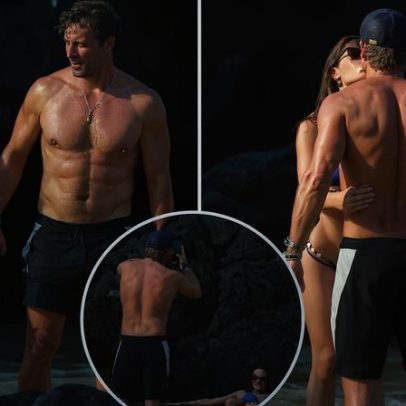 Alessandra Ambrosio usa namorado como fotógrafo durante ensaio na praia