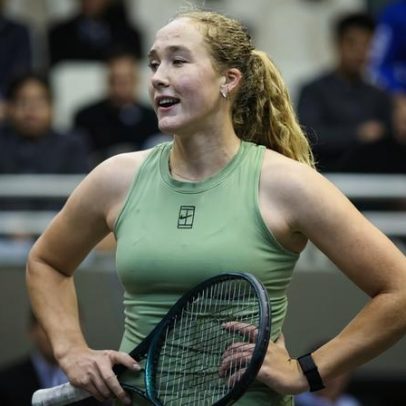 Andreeva vence Eala; equipe de Conchita vence exibição em Macau