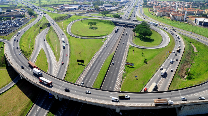 Saiba como estão as principais estradas de São Paulo nesta manhã antes de viajar