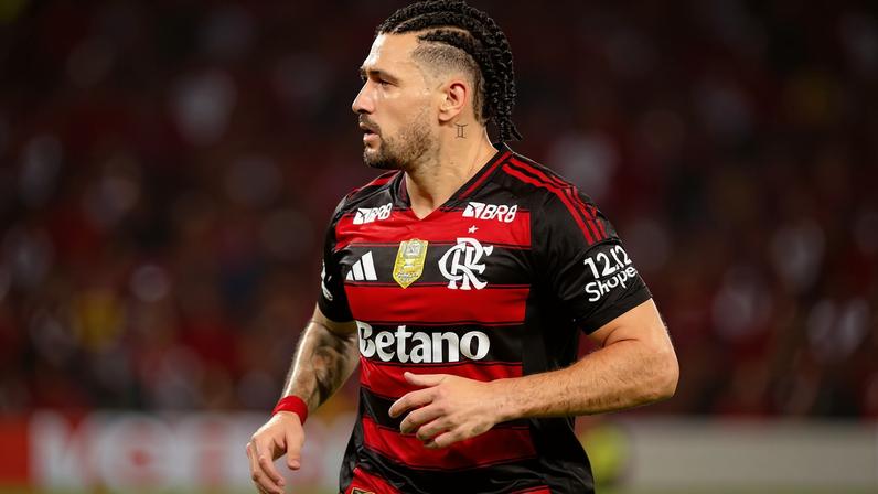 Arrascaeta em campo atuando pelo Flamengo. (Foto: Divulgação/Adriano Fontes/Flamengo)