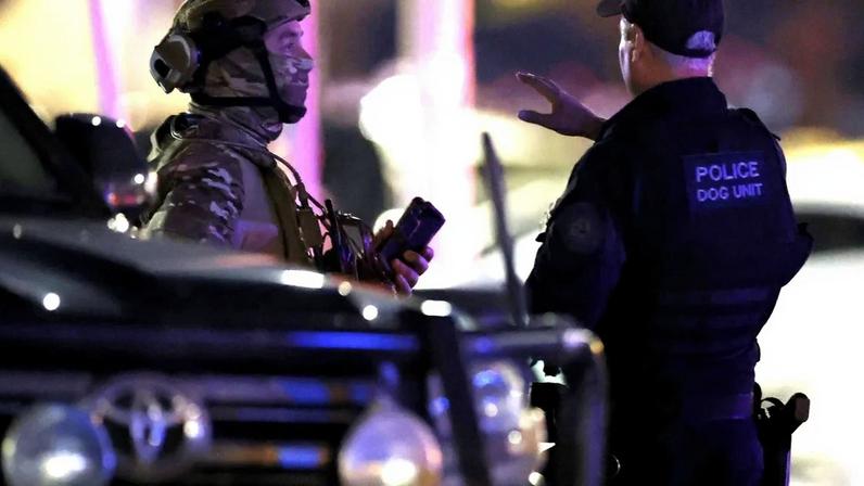 Ataque em praia australiana deixa pelo menos 12 mortos