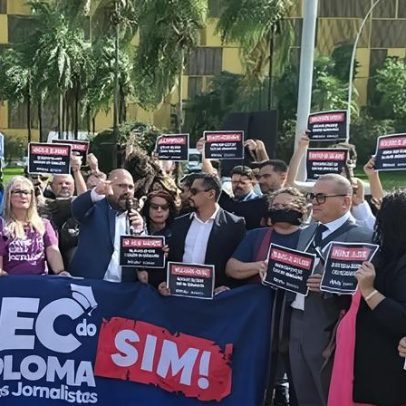 Jornalistas protestam contra censura e agressões na Câmara