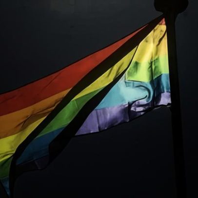 STJ decide que relacionamento homoafetivo pode ser união estável sem público