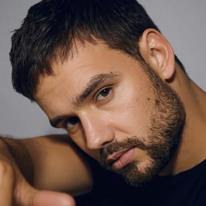 Garçom detido pela morte de Liam Payne deixa prisão após espancamento