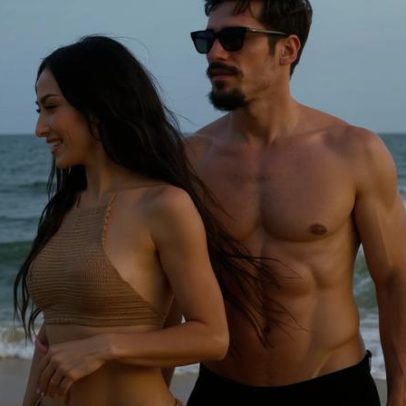 Sabrina Sato curte dia de praia com Nicolas Prattes e filha