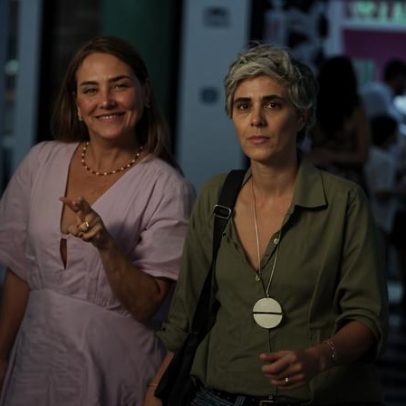 Heloísa Perisse é fotografada em passeio com a namorada