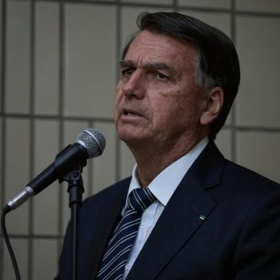 Bolsonaro pede autorização para fazer fisioterapia na prisão