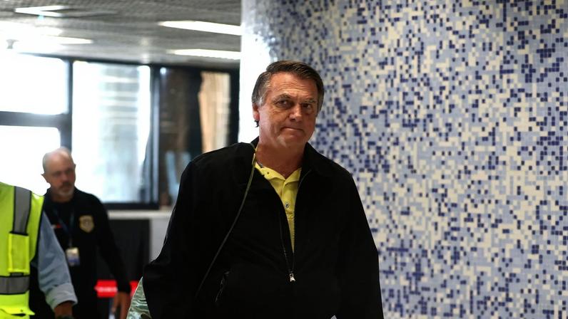Ex-presidente Jair Bolsonaro está internado em Brasília desde o último dia 24 (Foto: Tânia Rêgo/Agência Brasil)