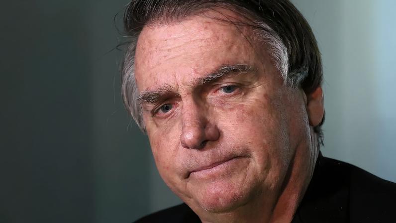 Bolsonaro segue recebendo cuidados pós-operatórios após novo procedimento por crise de soluços. (Foto: Tânia Rêgo/Agência Brasil)