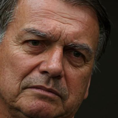 Moraes decide: Bolsonaro pode receber cartas na prisão