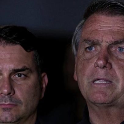 Deputado afirma que Bolsonaro não disputará 2026 nem sob condições de Flávio